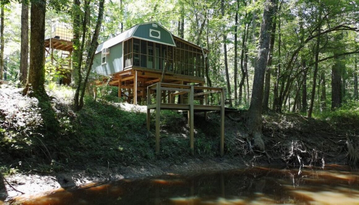 Drone cabin